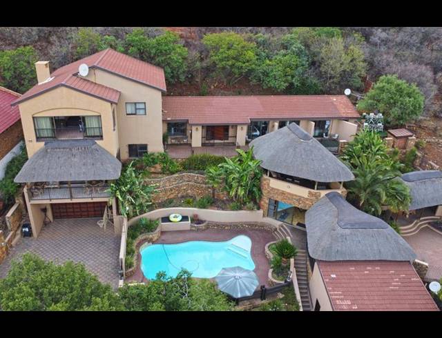 7 BEDROOM HOUSE FOR SALE IN GLENVISTA